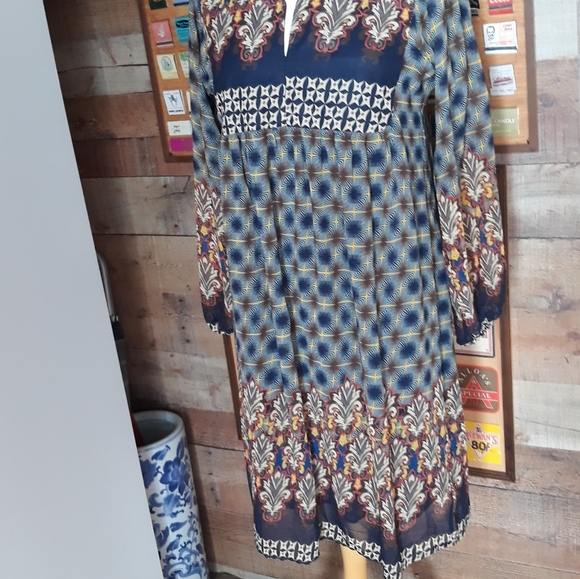 Reborn Dress.             A-34 - Picture 4 of 9